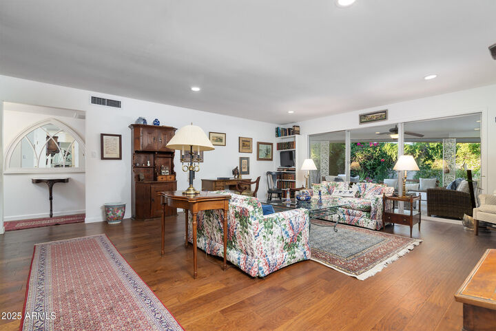 Property Photo:  7714 E Rancho Vista Drive  AZ 85251 