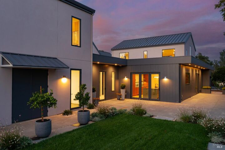 Property Photo: 983 Grove Street CA 95448