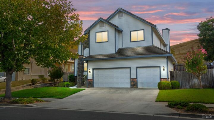 Property Photo:  2133 Hillridge Drive  CA 94534 