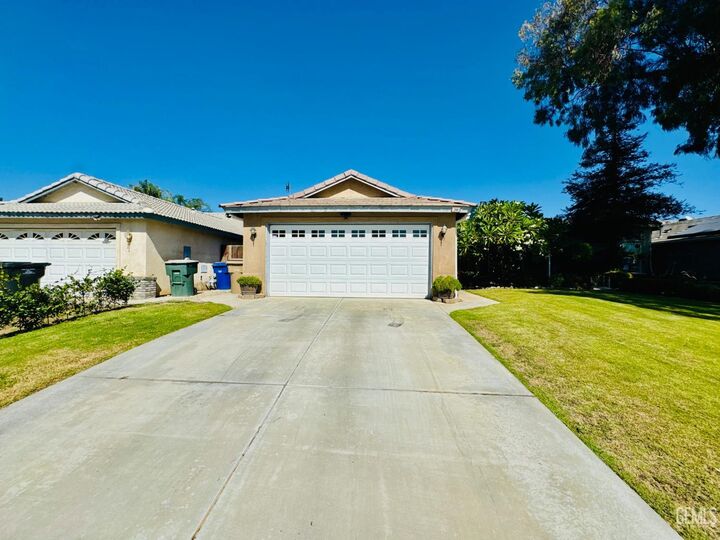 Property Photo: 238 Tanner Michael Drive CA 93308