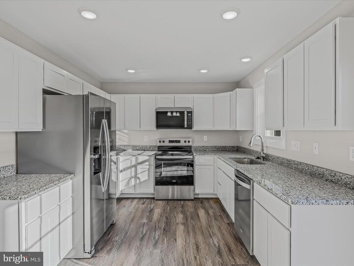 Property Photo: 2298 Nadenbousch Lane WV 25405