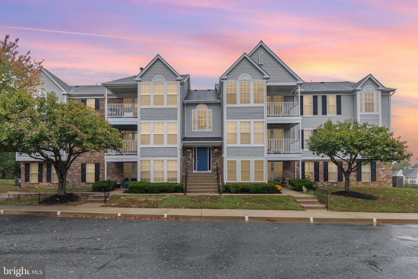 Property Photo:  1401 Sage Lane M 1401-M  MD 21017 