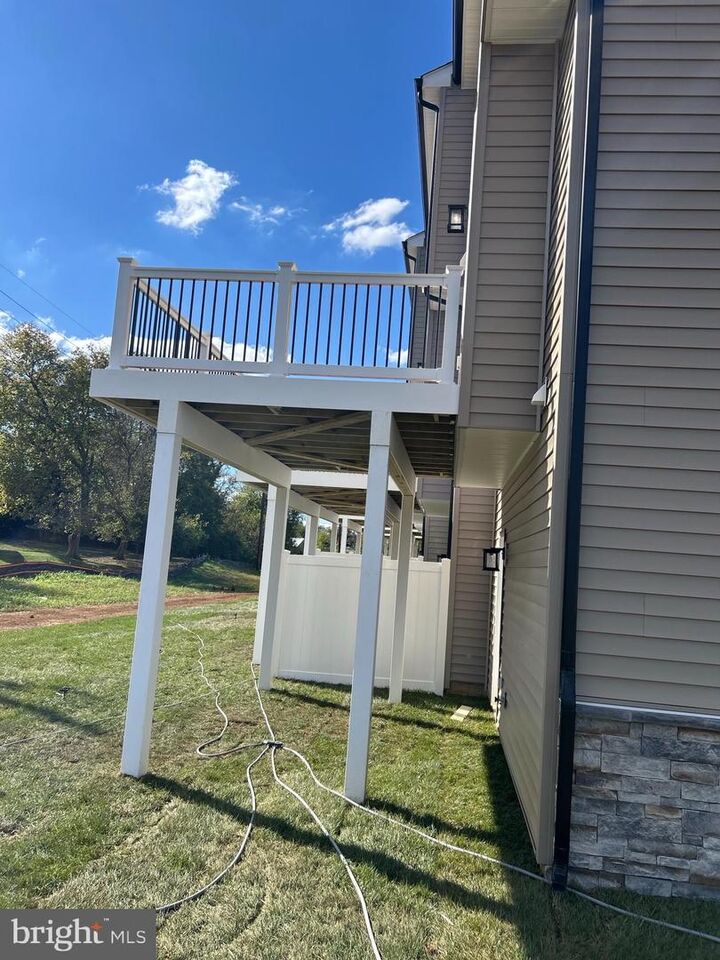 Property Photo: 201 Monteith Drive VA 22601