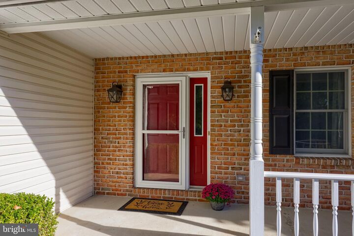 Property Photo: 1027 Ridgeview Drive PA 17961