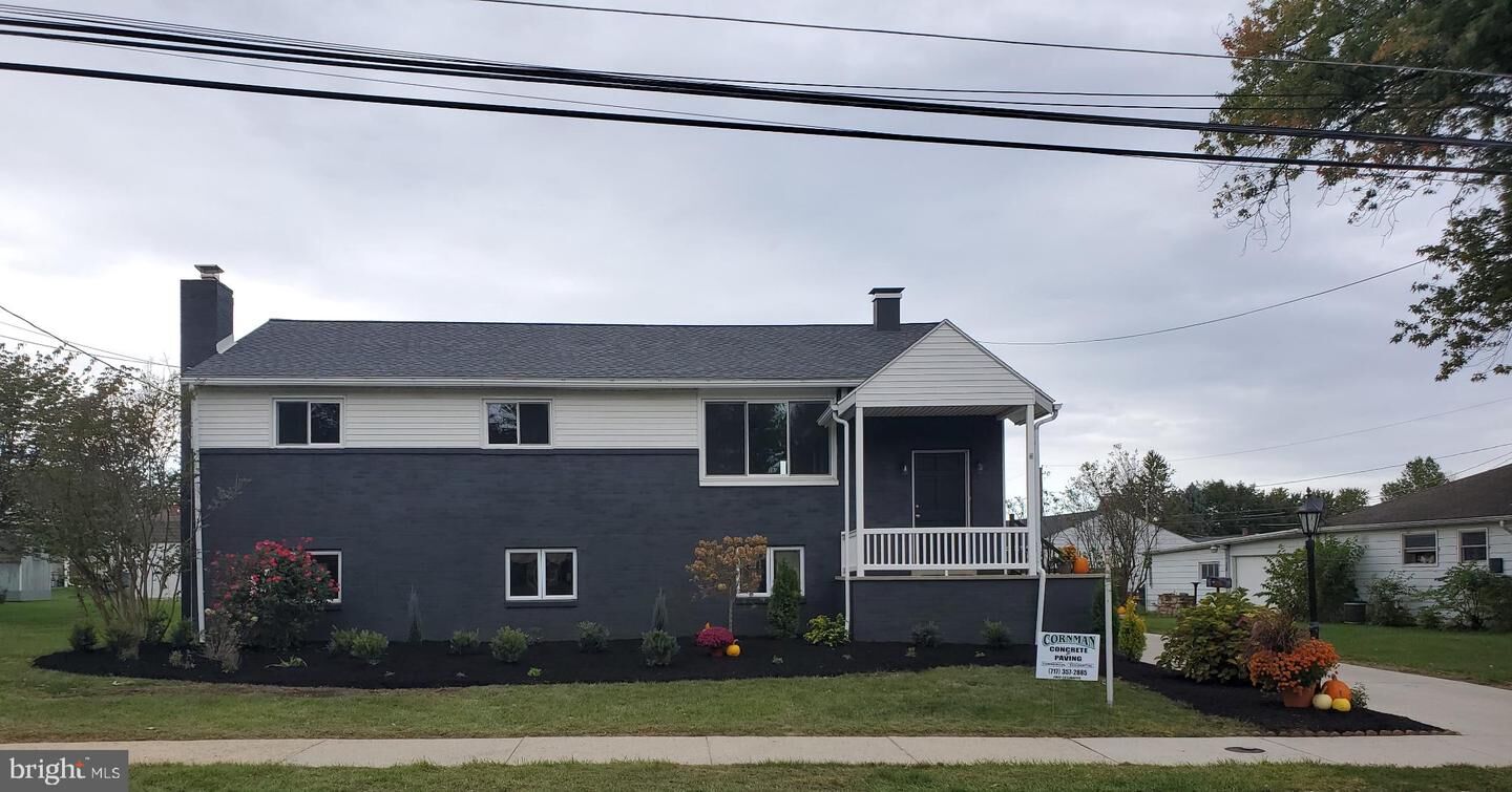 Property Photo: 5 Palmer Drive PA 17011