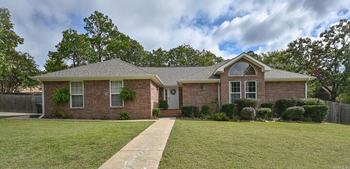 1101 Redbud Drive  Mena AR 71953 photo