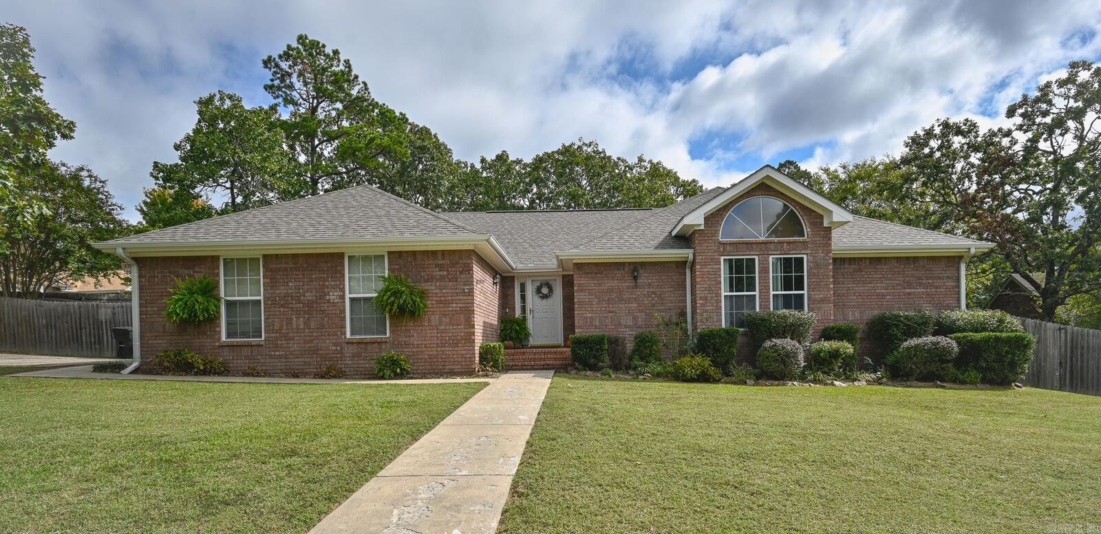 Property Photo: 1101 Redbud Drive AR 71953