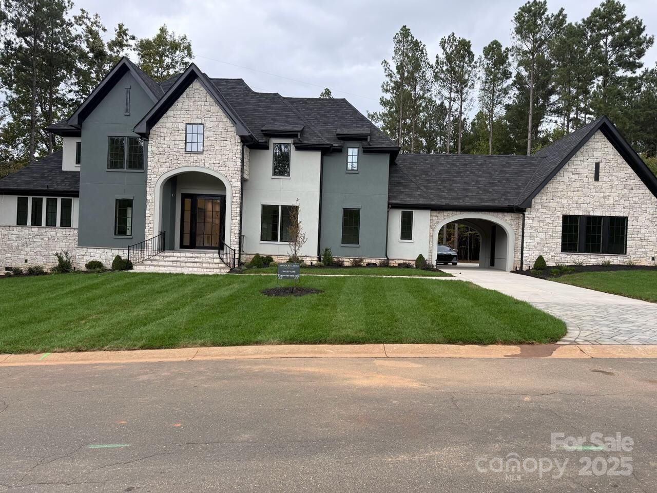 Property Photo:  2012 Gladelynn Court  NC 28012 