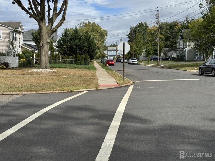 Property Photo:  61 Runyon Avenue  NJ 08817 