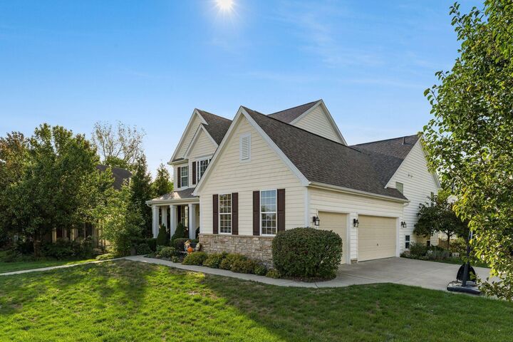 Property Photo:  218 Blue Jacket Circle  OH 43147 