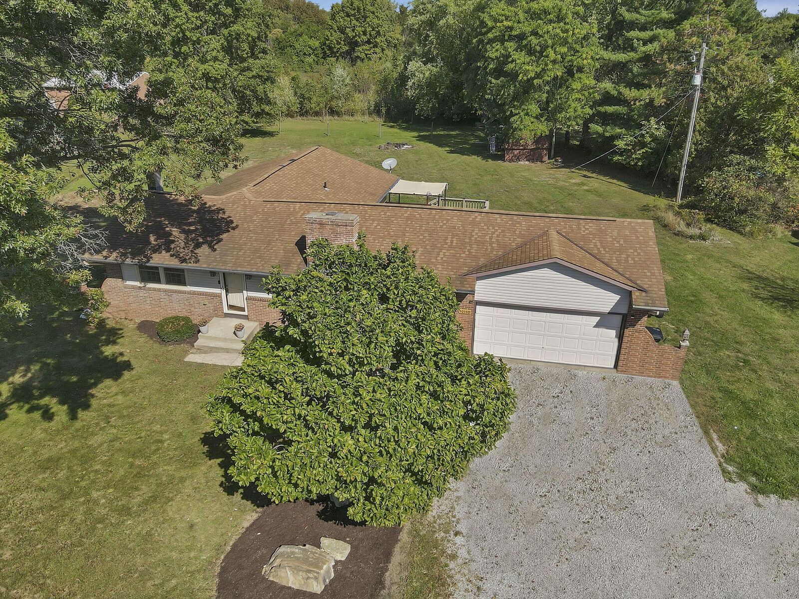 Property Photo: 10160 Lithopolis NW Road OH 43110