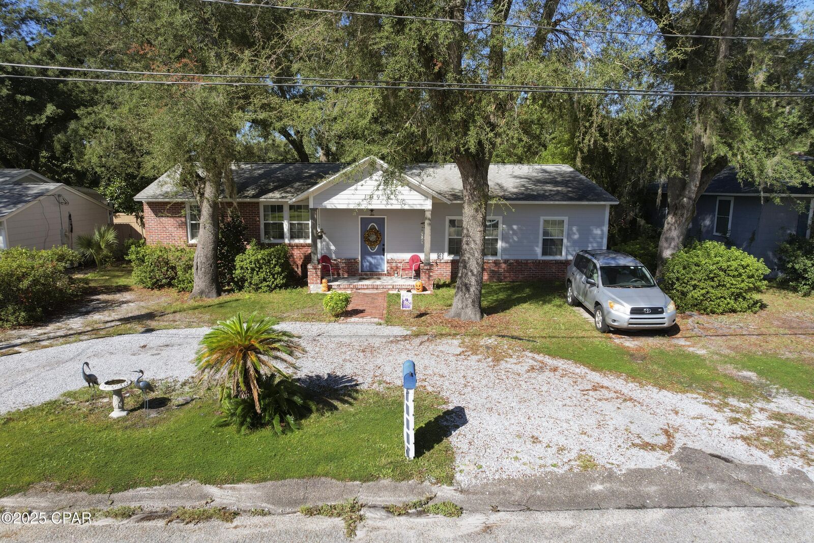 Property Photo: 109 N Cove Lane FL 32401