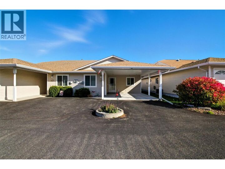 Property Photo:  1195 14th Street 18  BC V2B 8L1 