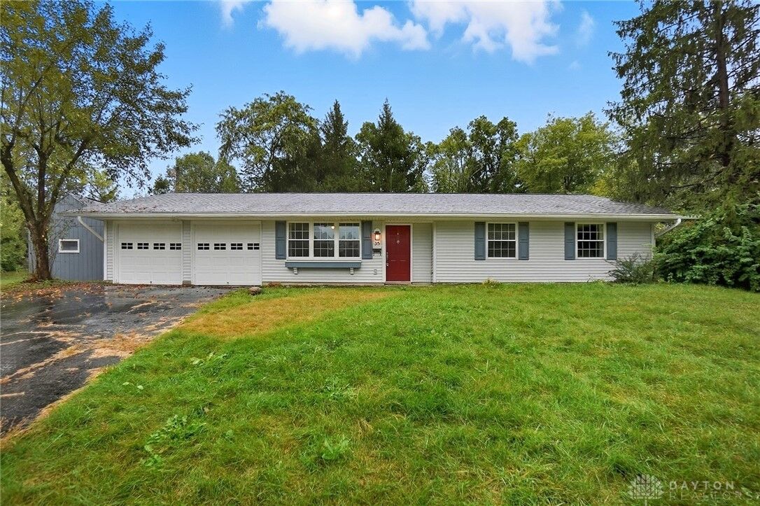 Property Photo:  35 Bywood Court  OH 45458 