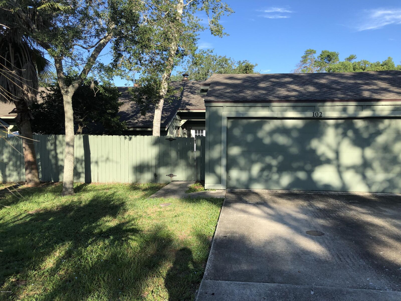 Property Photo: 102 Timberline Trail FL 32174