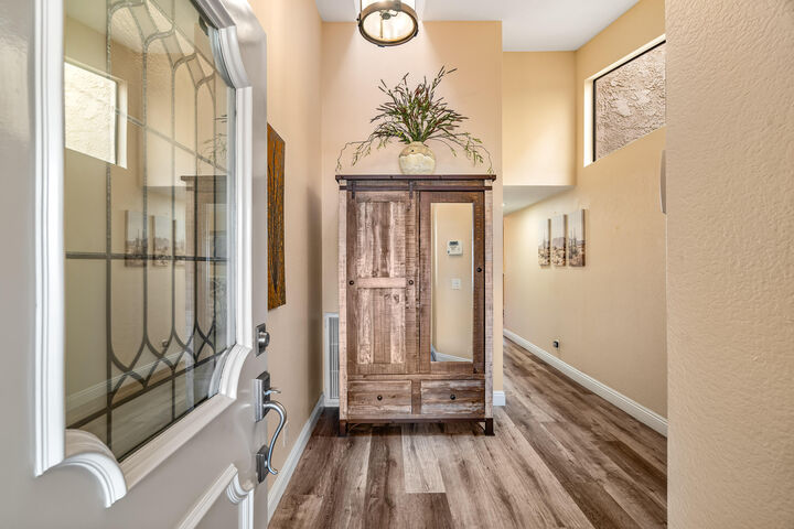 Property Photo:  41628 Woodhaven Drive E  CA 92211 