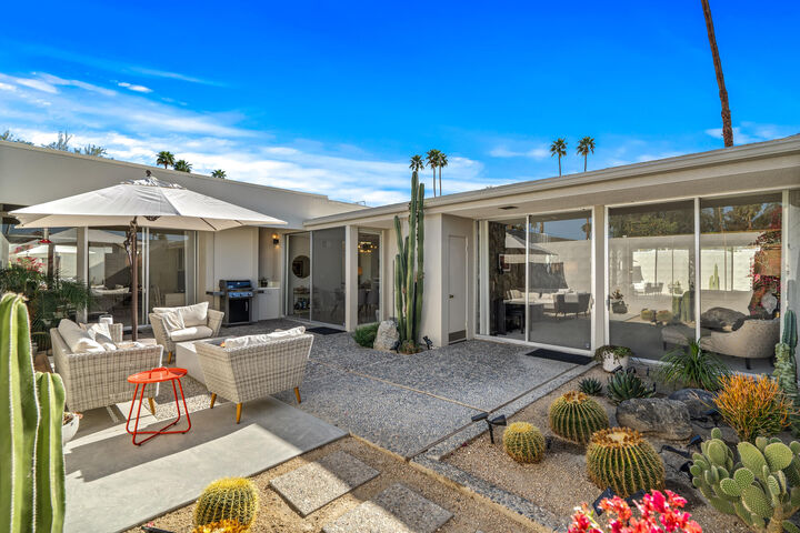 Property Photo: 72507 El Paseo #901 CA 92260