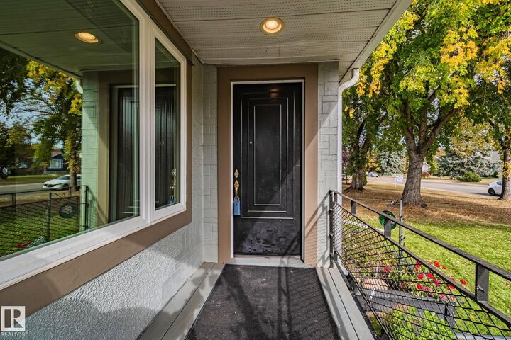 Property Photo: 10950 117 Street NW AB T5H 3N6