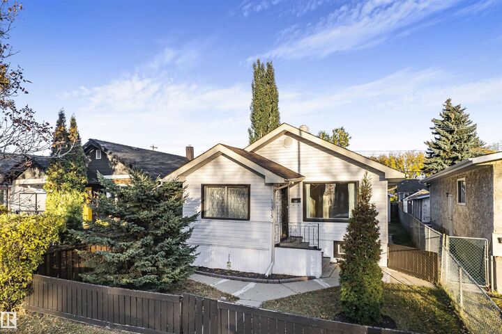 11315 97 Street NW  Edmonton AB T5G 1X3 photo