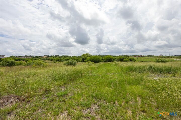 Property Photo:  6868 Pfeil Road  TX 78154 