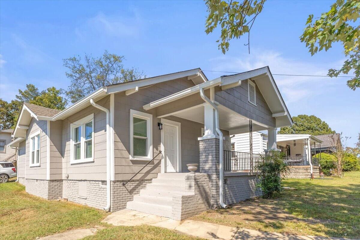 Property Photo: 2719 13th Avenue TN 37407