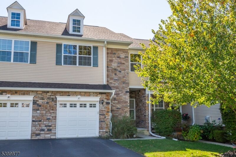 Property Photo: 8 Lamerson Cir NJ 07828