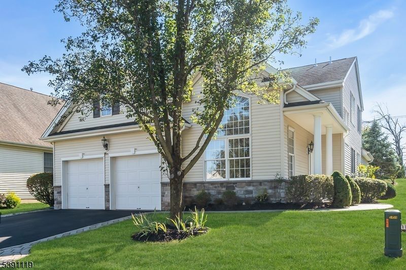 Property Photo:  53 Tallman Lane  NJ 08873 