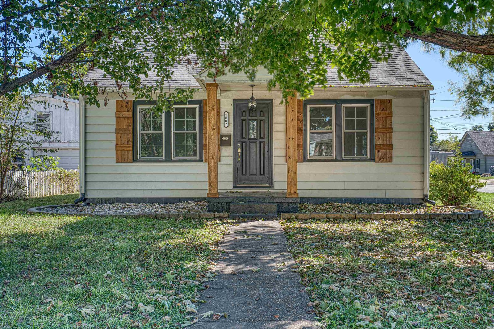 Property Photo: 1002 Earl Street KY 42420