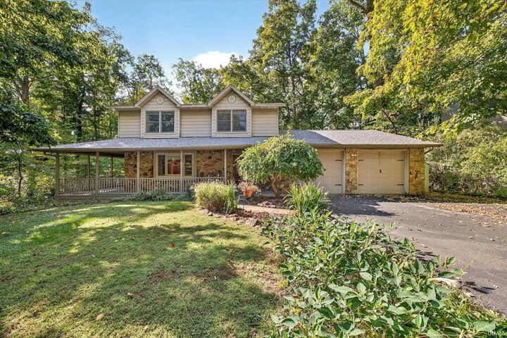 2542 S Spicewood Lane  Bloomington IN 47401-4343 photo