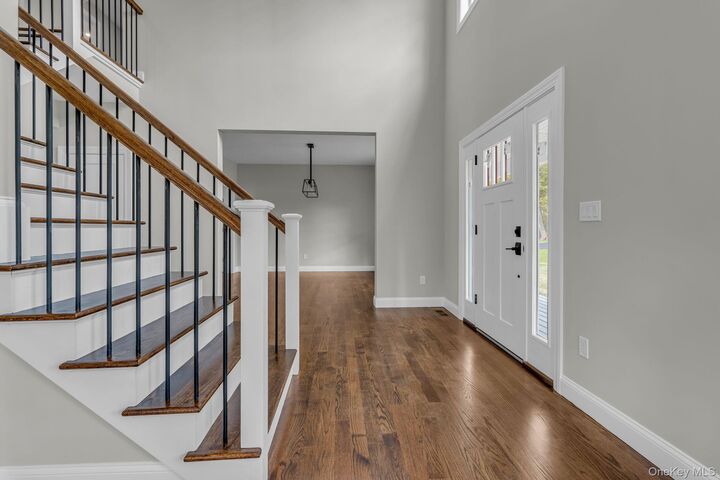 Property Photo:  215 Martin Road  NY 12540 
