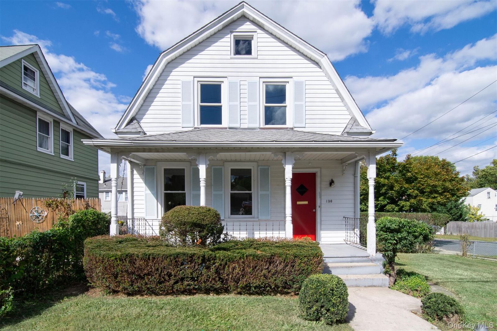 Property Photo:  130 Trenton Avenue  NY 10606 