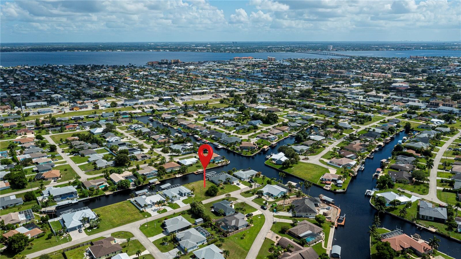 Property Photo:  3725 SE 13th Avenue  FL 33904 