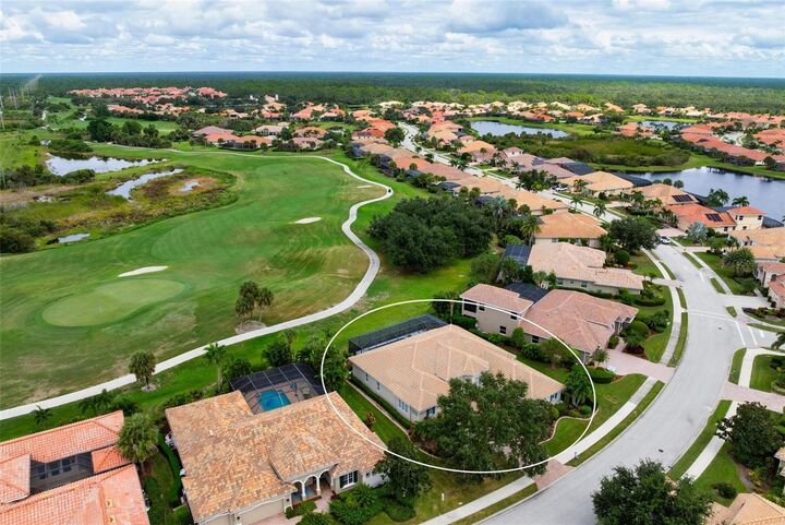 Property Photo:  225 Pesaro Drive  FL 34275 