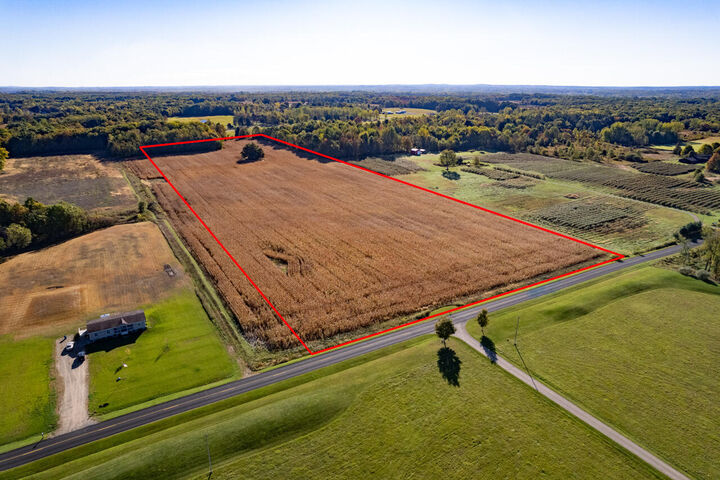 Property Photo: 64th St MI 49090