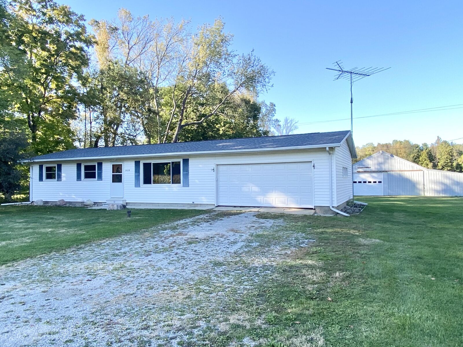 Property Photo: 3135 Watkins Road MI 49015