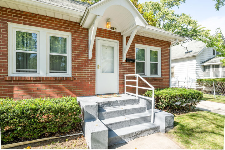 Property Photo: 1142 Bishop Avenue MI 49022