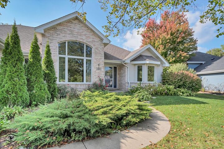 Property Photo: 513 Pueblo Drive IL 60451