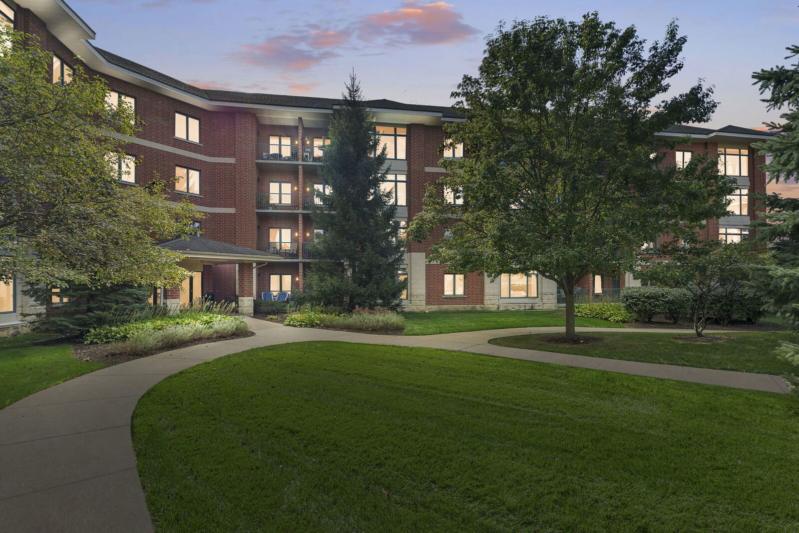 Property Photo: 855 E 22nd Street 416 IL 60148