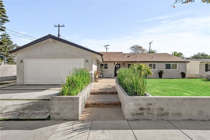 2750 San Carlos Lane  Costa Mesa CA 92626 photo