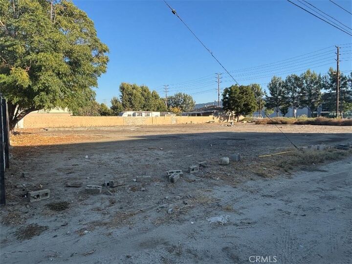 Property Photo:  781 S Valley View Avenue  CA 92408 