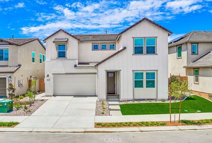Property Photo: 39283 Ceanothus Place CA 92591