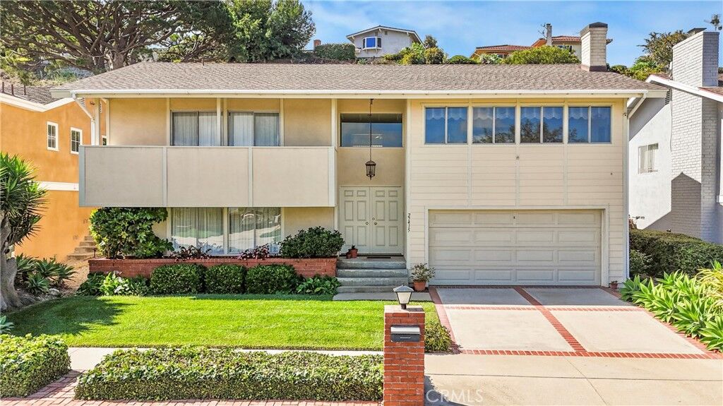 Property Photo:  27415 Larchbluff Drive  CA 90275 