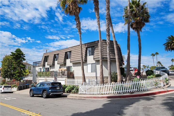 Property Photo:  803 Calle Puente B  CA 92672