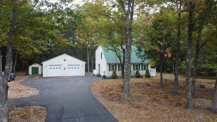 Property Photo: 86 Brookwood Drive ME 04038