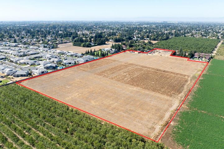 Property Photo:  2880 N Quincy Road  CA 95382 