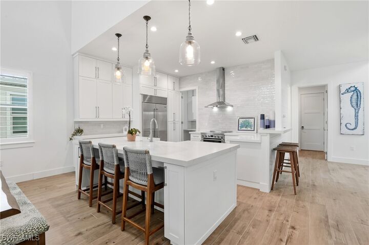 Property Photo:  115 Cambria Lane  FL 34112 