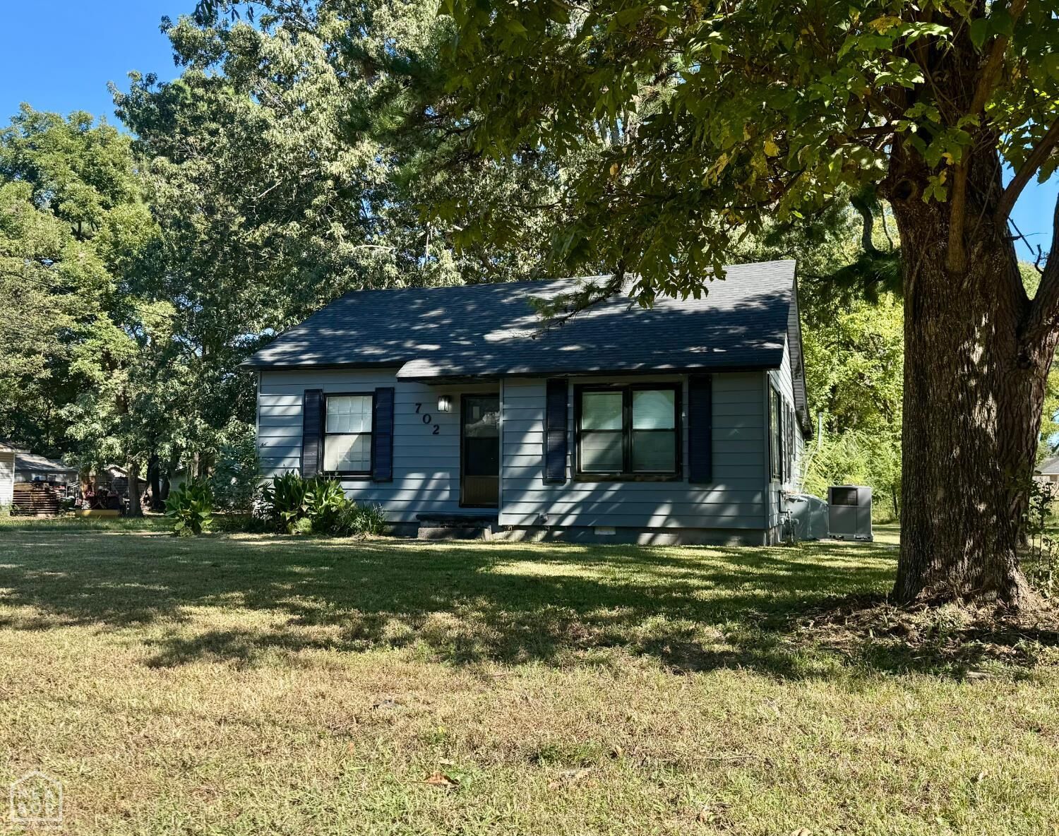 Property Photo:  702 Freeman Street  AR 72401