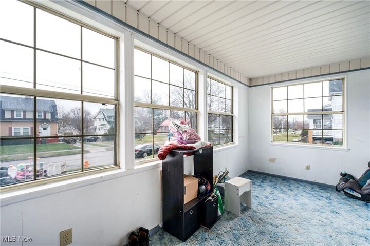 Property Photo: 1633 Wakefield Avenue OH 44514