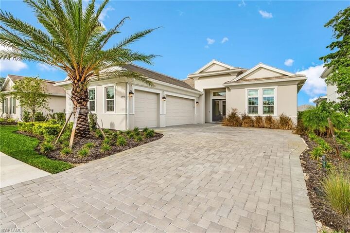 Property Photo: 15408 Turin Dr FL 34114