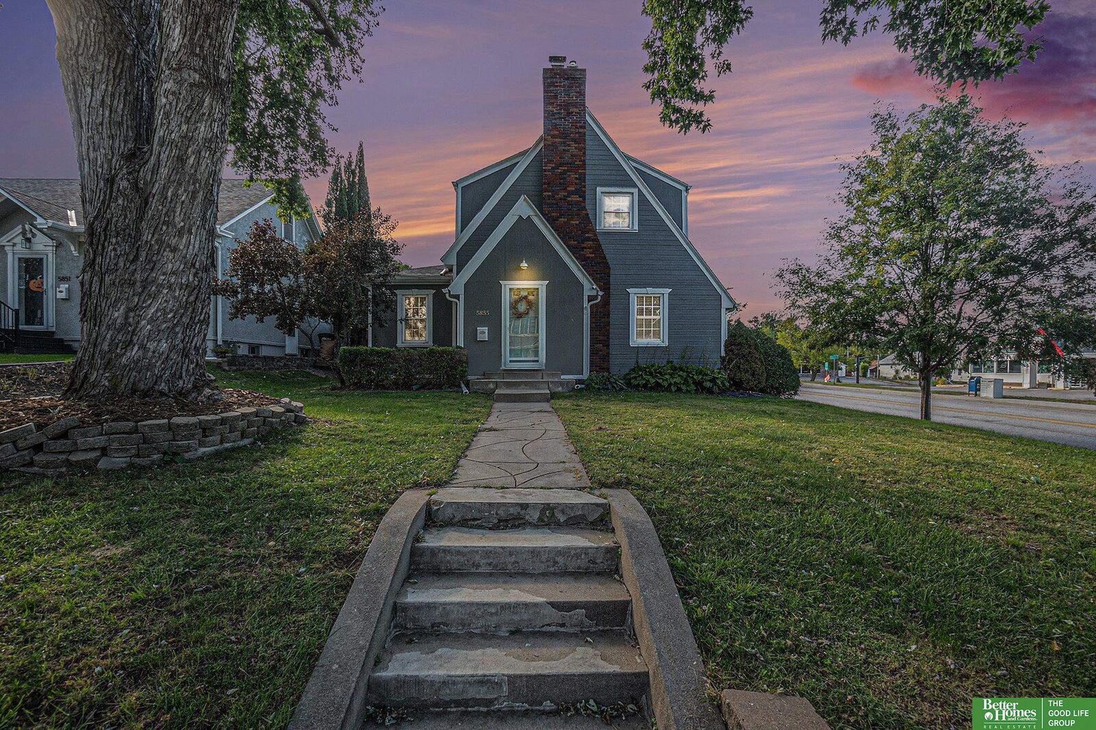 Property Photo: 5855 William Street NE 68106